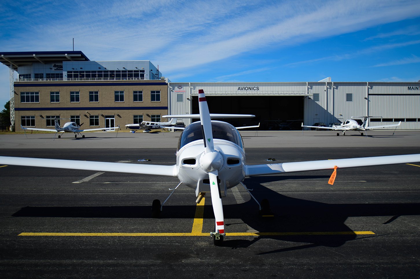 DA20-Blue-Line-Aviation fleet two-seater airplane