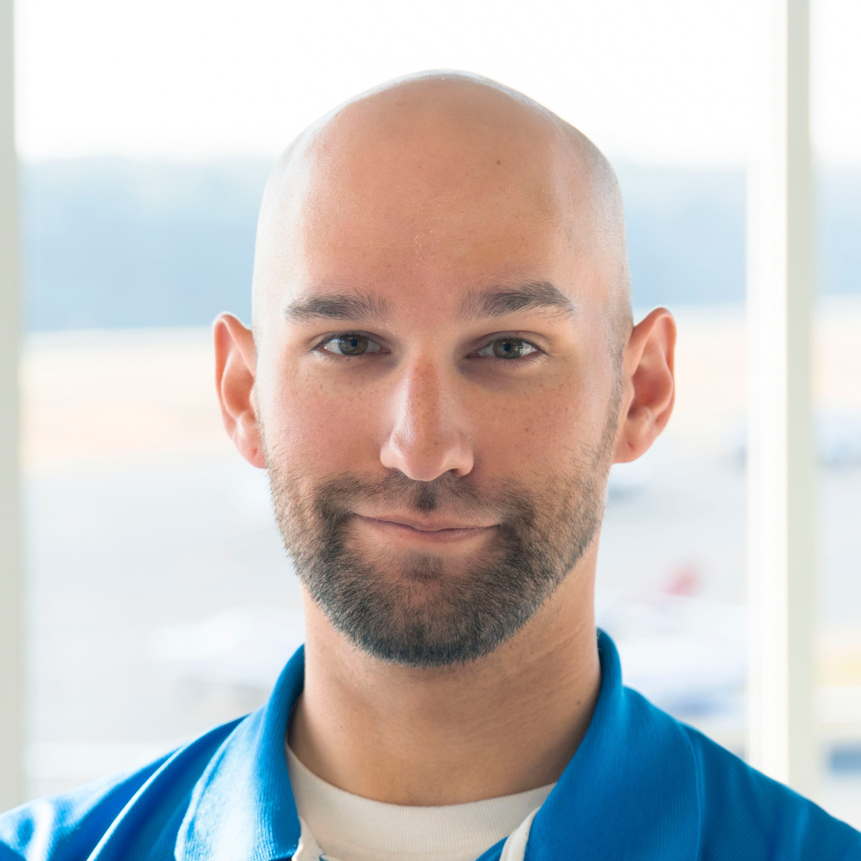 Robert Mendez Employee Photo 1
